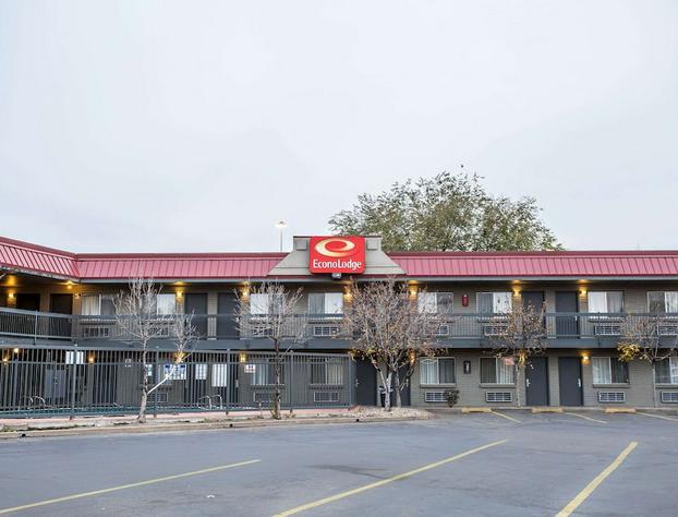 Econo Lodge Downtown hotel detail image 4