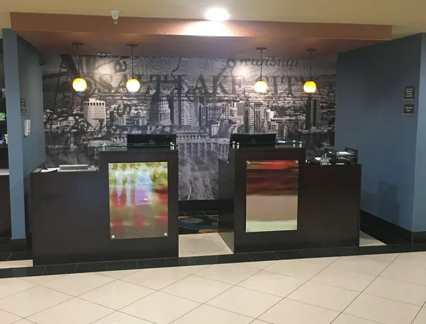 West Valley Inn hotel detail image 2