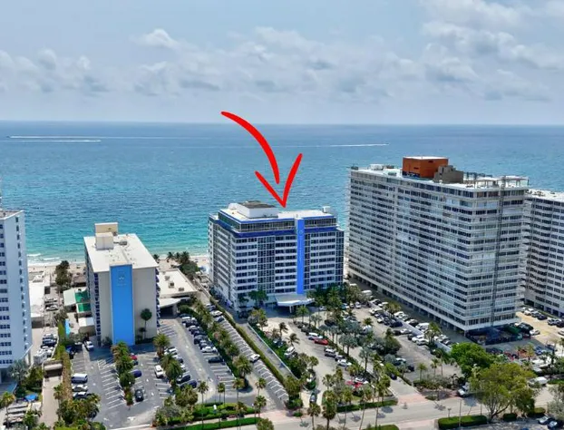 Ocean Manor Beach Hotel hotel detail image 4