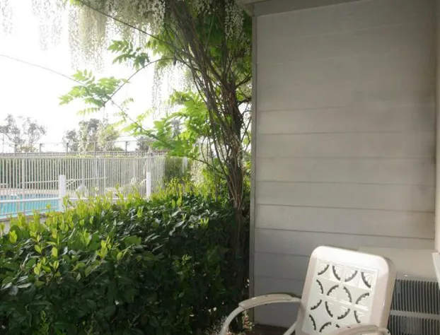 The Tides Laguna Beach hotel detail image 2