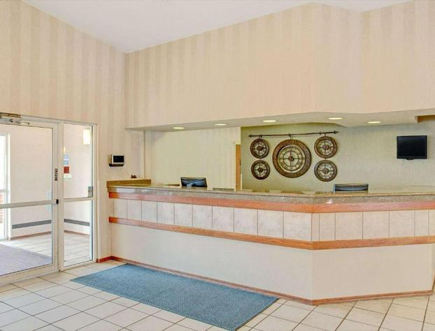Royal Inn Airport hotel detail image 4