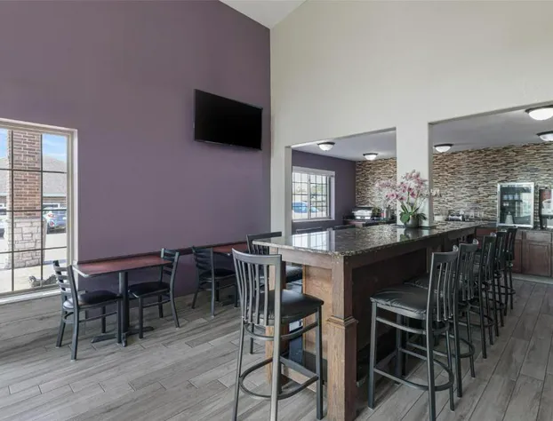 SureStay Plus Hotel by Best Western Kearney Liberty North hotel detail image 1