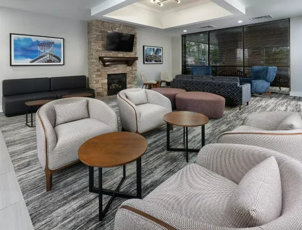 Four Points by Sheraton Kansas City Airport hotel detail image 4