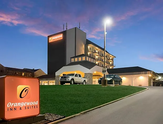 Orangewood Inn & Suites Kansas City Airport hotel detail image 1