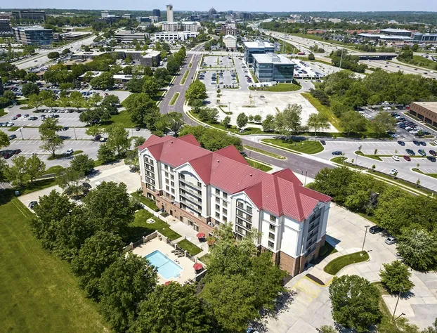 Hyatt Place Kansas City/Overland Park/Convention Center hotel detail image 3