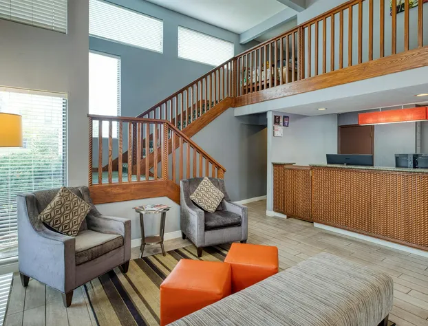 SureStay by Best Western Kansas City Country Inn North hotel detail image 3