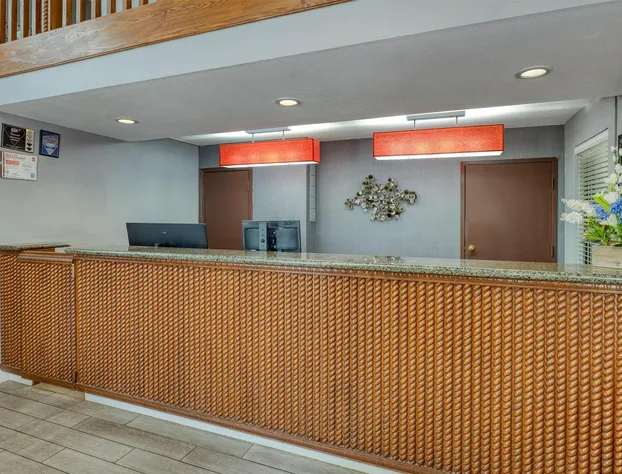 SureStay by Best Western Kansas City Country Inn North hotel detail image 4