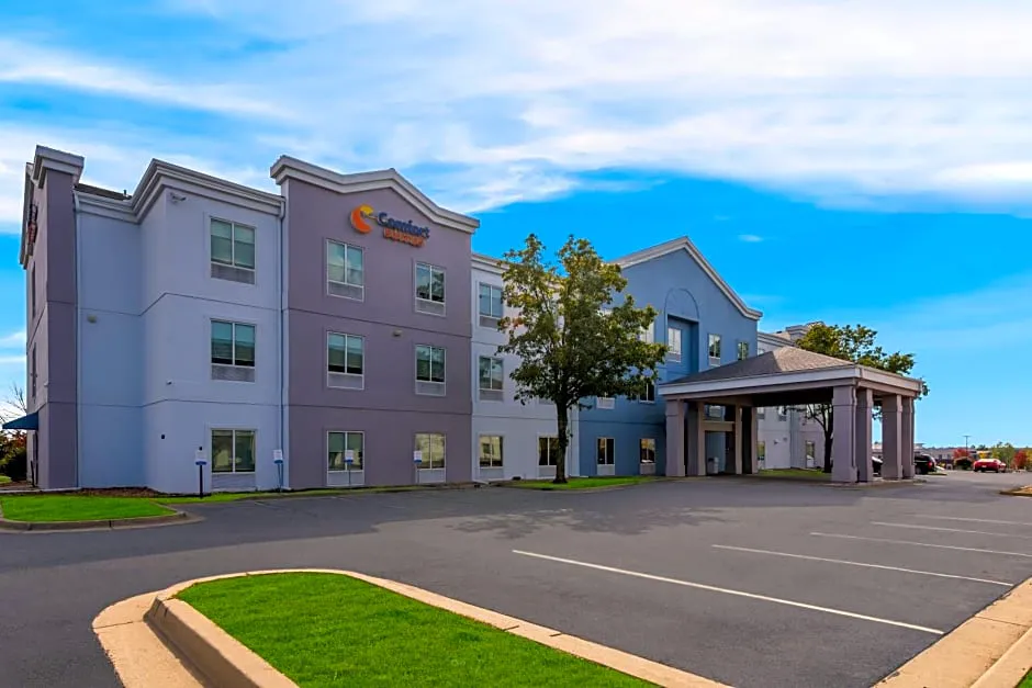 Comfort Suites Kansas City - Liberty hotel hero