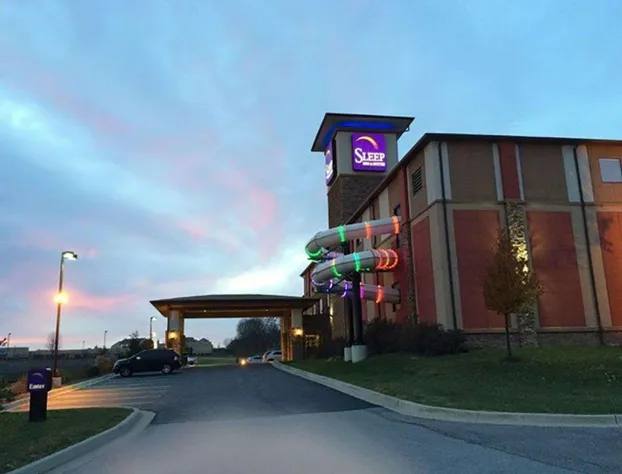 Sleep Inn & Suites Indoor Waterpark hotel detail image 1