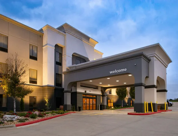 Hampton Inn Kansas City Northeast hotel detail image 3