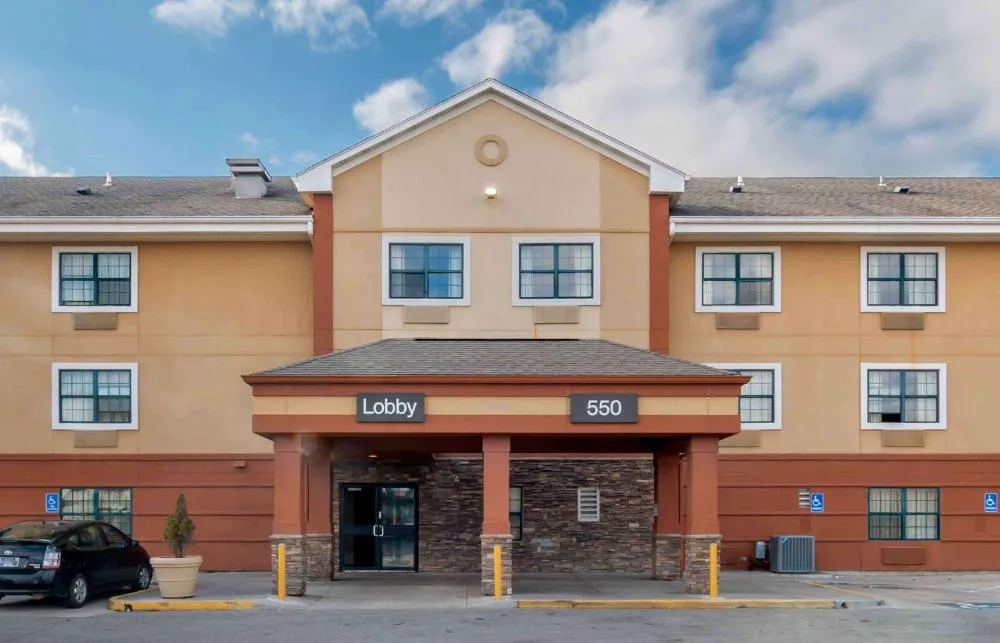 Extended Stay America Suites Kansas City South hotel hero