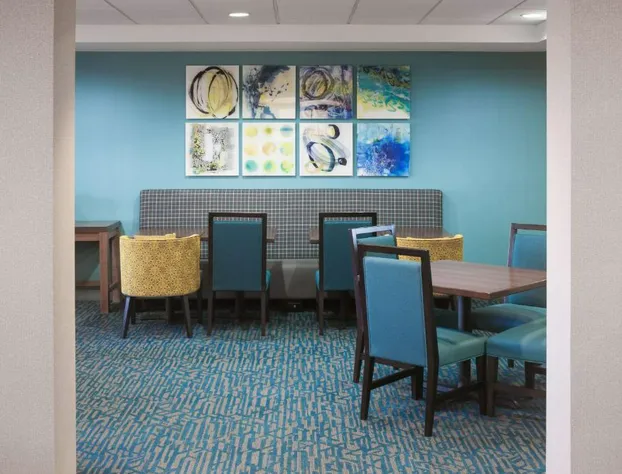 Hampton Inn Kansas City - Liberty hotel detail image 4