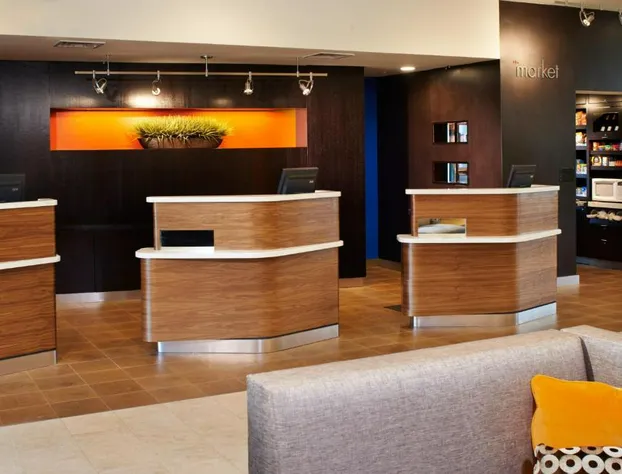 Courtyard by Marriott Kansas City Overland Park/Convention Center hotel detail image 1