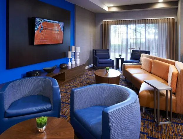 Courtyard by Marriott Kansas City Overland Park/Convention Center hotel detail image 2