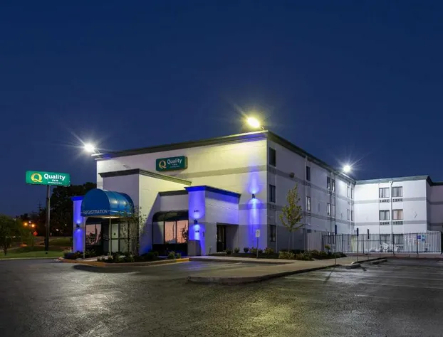 Quality Inn Merriam Kansas City hotel detail image 1