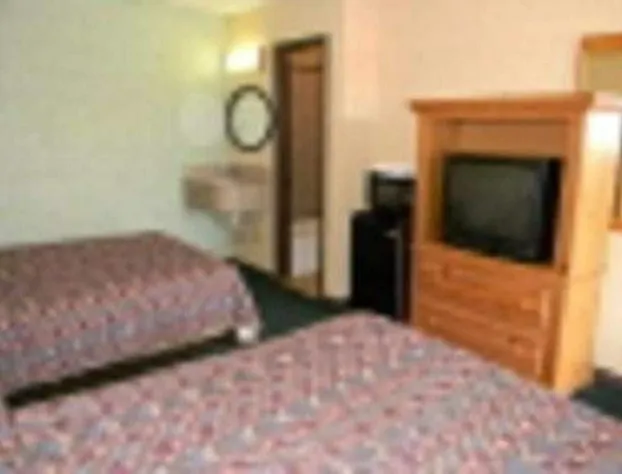 Interstate Inn Express hotel detail image 1