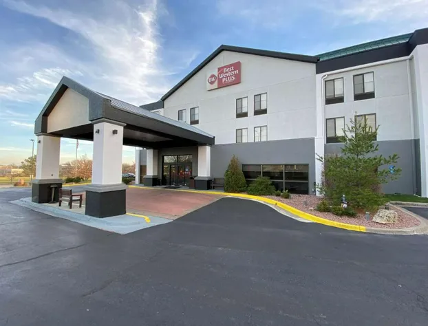 Best Western Plus Kansas City Airport-KCI East hotel detail image 2