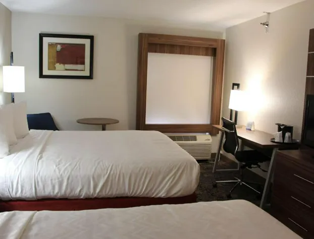 Best Western Plus Kansas City Airport-KCI East hotel detail image 4