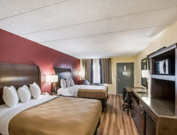 Econo Lodge Kearney - Liberty hotel detail image 2