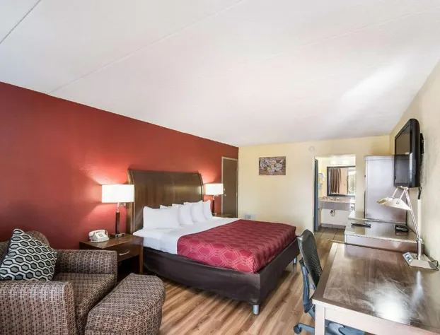 Econo Lodge Kearney - Liberty hotel detail image 3