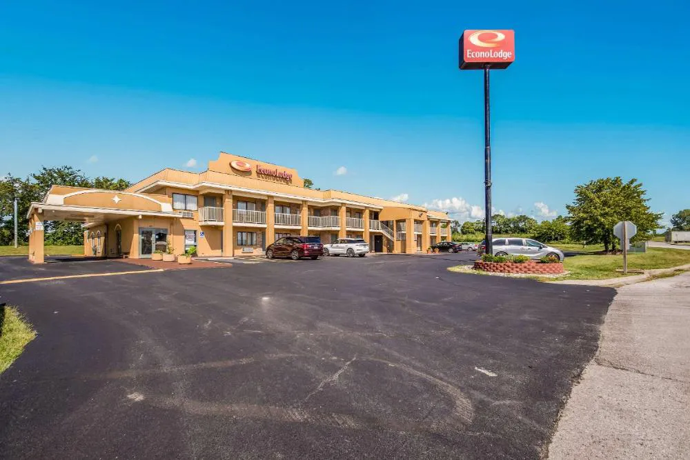 Econo Lodge Kearney - Liberty hotel hero