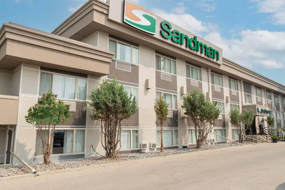 Sandman Hotel Edmonton West hotel hero