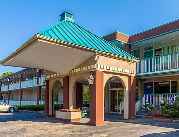 Motel 6 Groton, CT—Casinos Nearby hotel detail image 1