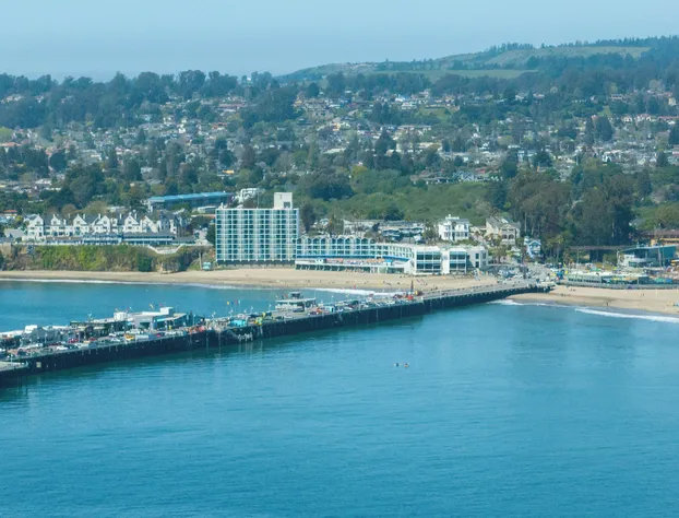 Dream Inn Santa Cruz hotel detail image 1