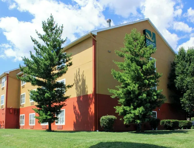 Quality Inn & Suites Cincinnati Sharonville hotel detail image 4