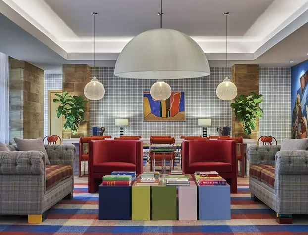 Graduate by Hilton Cincinnati hotel detail image 1