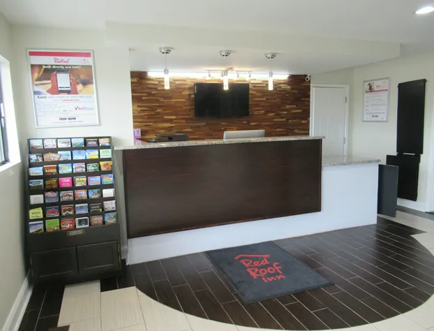 Red Roof Inn Walton - Richwood hotel detail image 2