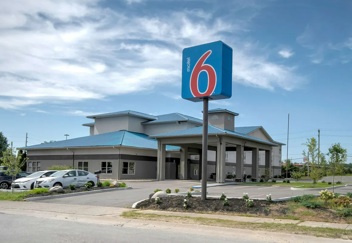 Motel 6 Walton, KY - Richwood - Cincinnati Airport South hotel hero