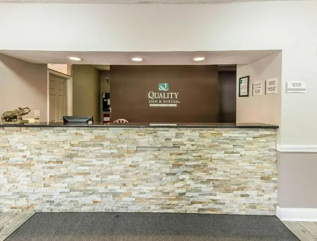 Suburban Studios Mason Hwy 42 hotel detail image 1