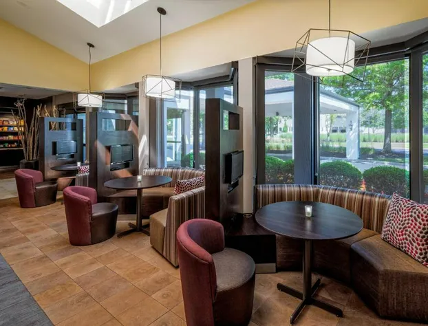 Courtyard by Marriott Cincinnati Blue Ash hotel detail image 4
