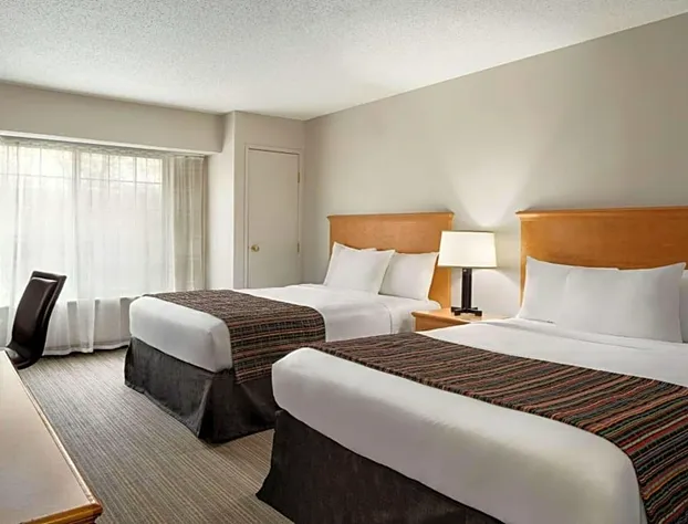 Country Inn & Suites by Radisson, Columbus Airport, OH hotel detail image 4