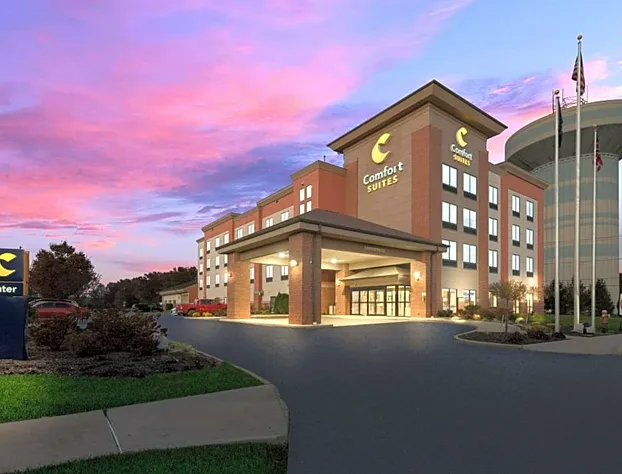 Comfort Suites Columbus East Broad hotel detail image 3