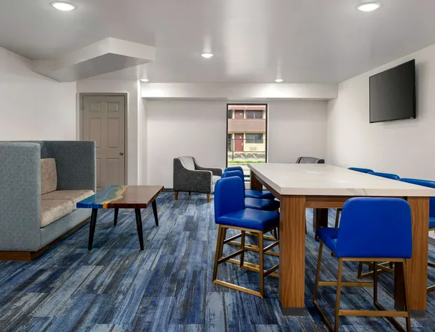 La Quinta Inn by Wyndham Columbus Airport Area hotel detail image 3