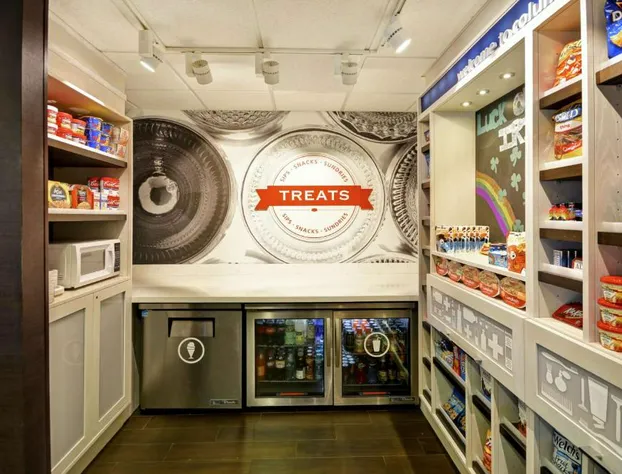 Hampton Inn & Suites Columbus-Easton Area hotel detail image 3