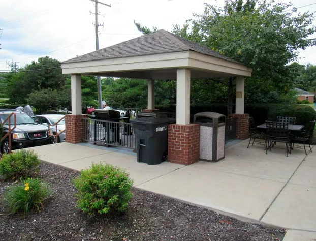 Sonesta Simply Suites Columbus Airport Gahanna hotel detail image 3