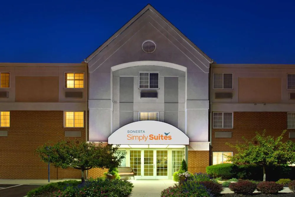 Sonesta Simply Suites Columbus Airport Gahanna hotel hero