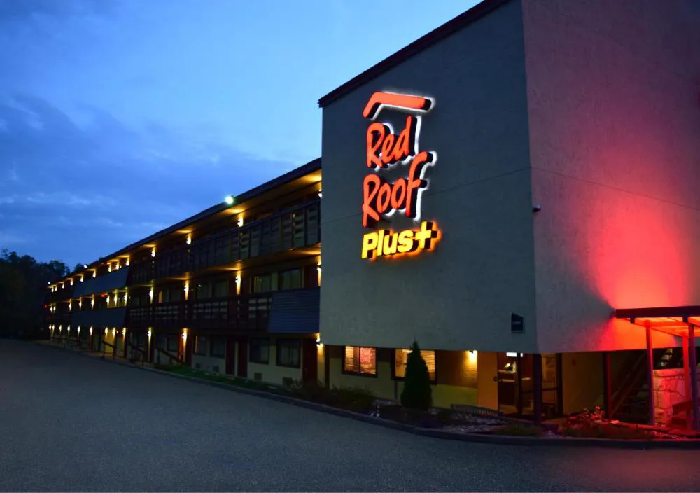 Red Roof Inn PLUS+ Pittsburgh East - Monroeville hotel hero