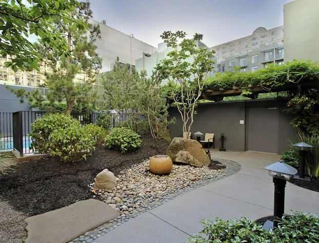 Courtyard by Marriott Oakland Downtown hotel detail image 4