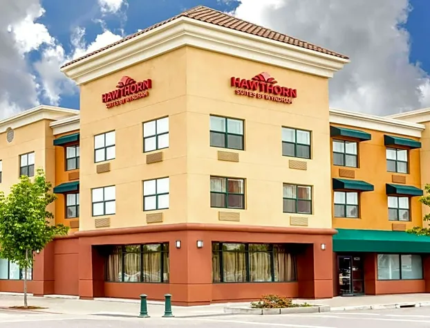Hawthorn Suites by Wyndham Oakland/Alameda hotel detail image 1