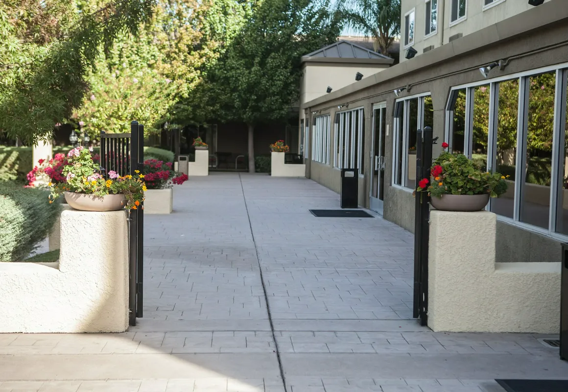 Radisson Hotel West Sacramento hotel hero