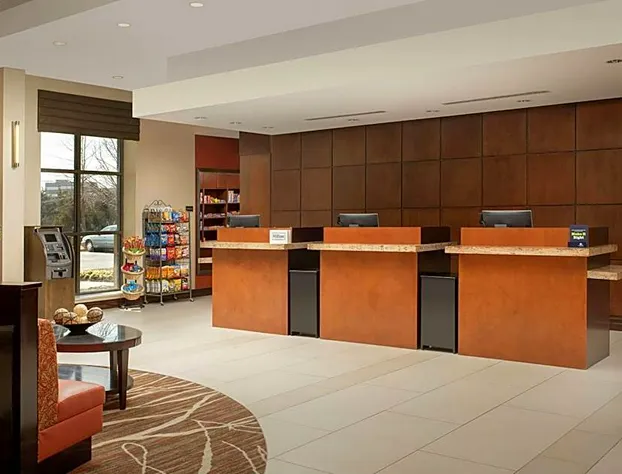 DoubleTree by Hilton Sterling - Dulles Airport hotel detail image 1