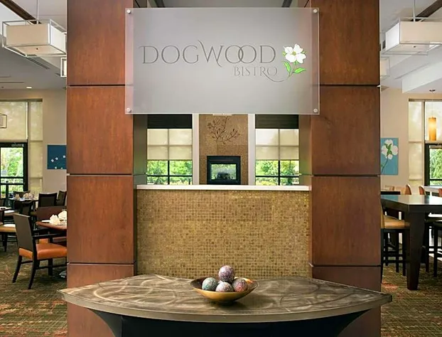 DoubleTree by Hilton Sterling - Dulles Airport hotel detail image 2