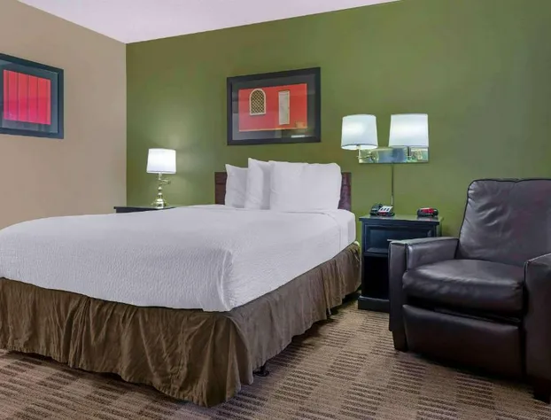 Studio 6 Extended Stay Sacramento Arden Way CA hotel detail image 2