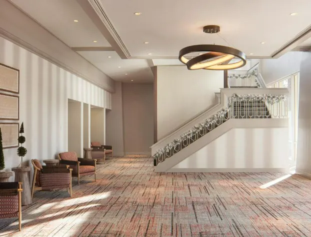 DoubleTree by Hilton Sacramento hotel detail image 1