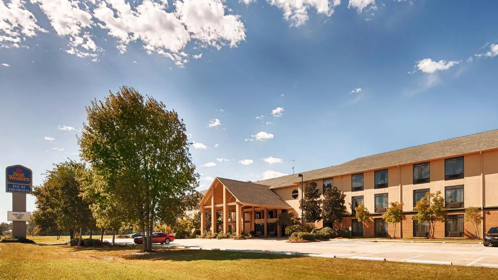 Inn at Coushatta hotel hero