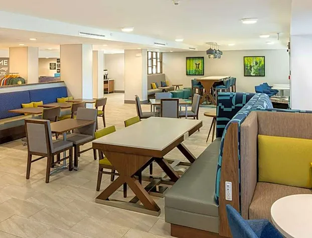 Hampton Inn Asheville-Tunnel Rd. hotel detail image 4